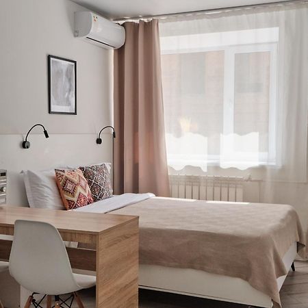 סמיי Seven City Apartments מראה חיצוני תמונה