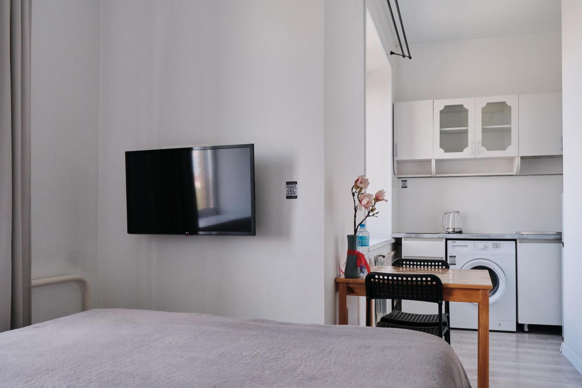 סמיי Seven City Apartments מראה חיצוני תמונה