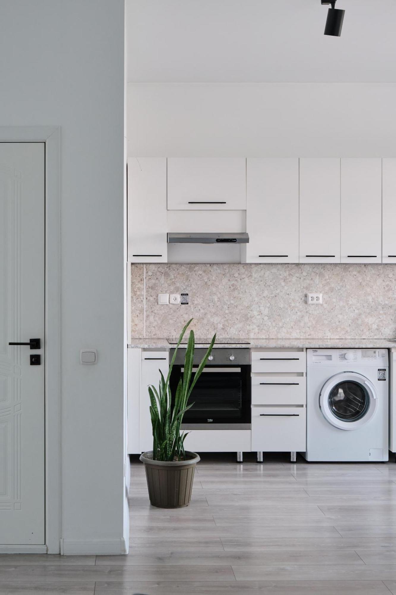 סמיי Seven City Apartments מראה חיצוני תמונה