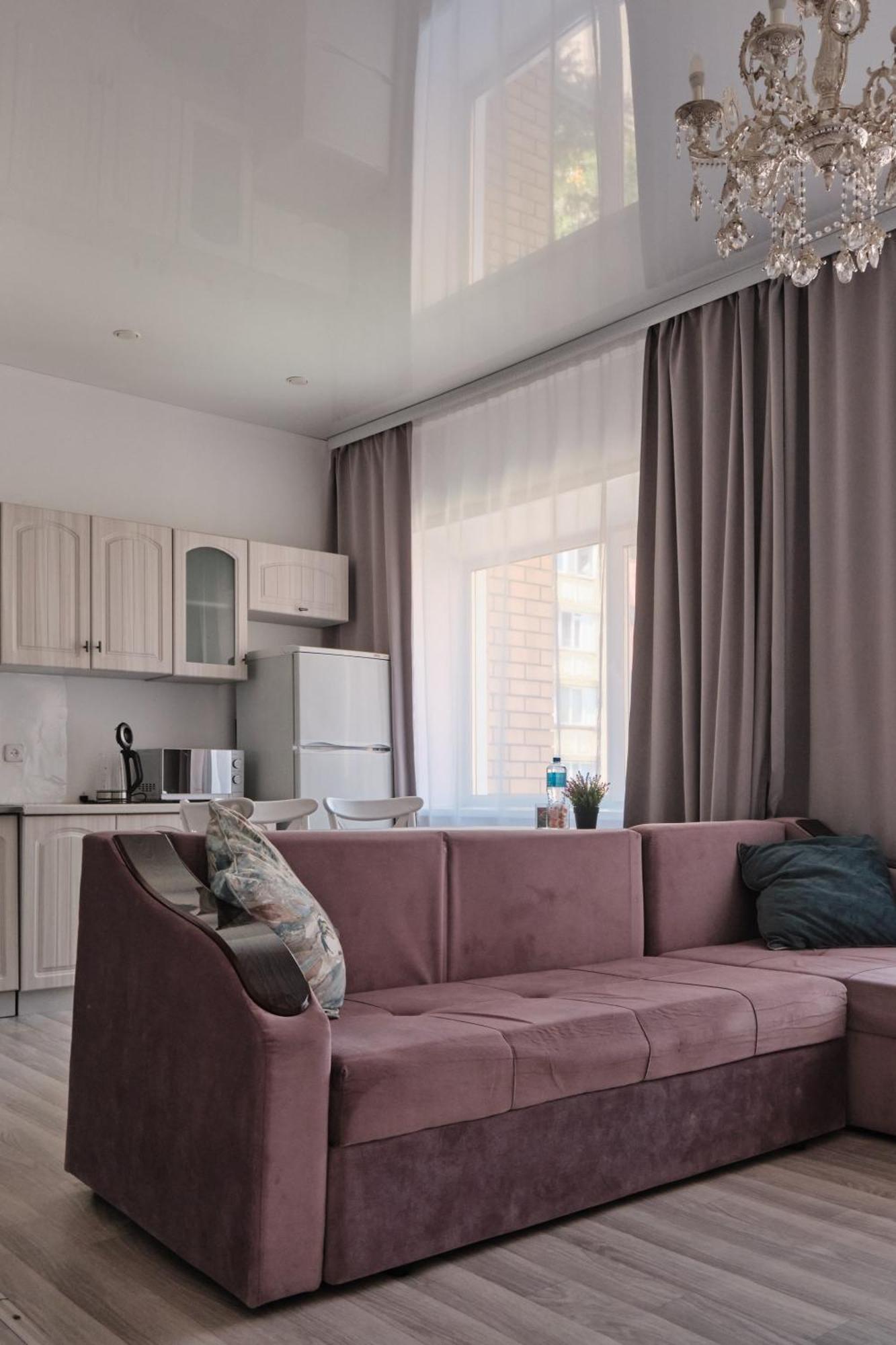 סמיי Seven City Apartments מראה חיצוני תמונה