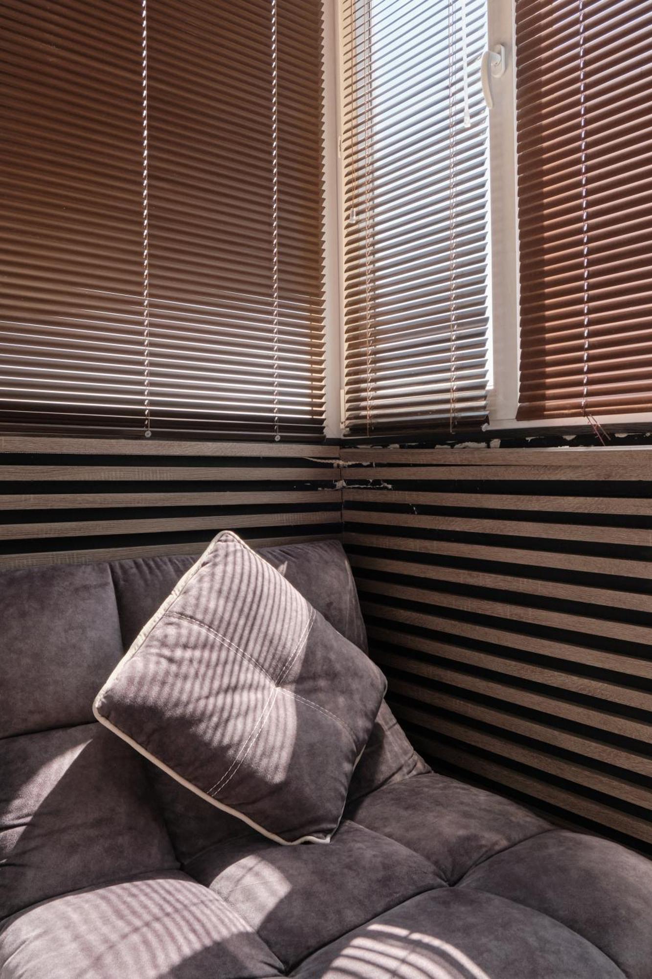 סמיי Seven City Apartments מראה חיצוני תמונה